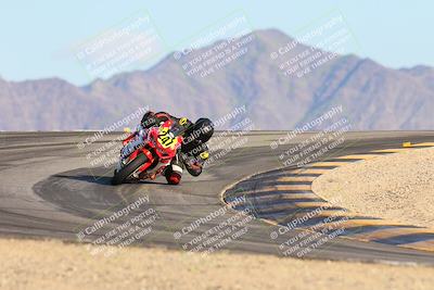 media/Nov-16-2024-CVMA (Sat) [[0e4bb1f32f]]/Race 11-Amateur Supersport Open/